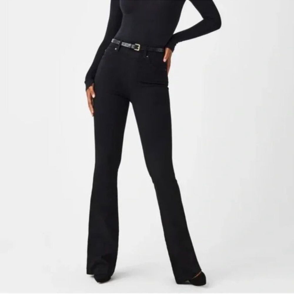 NWT Spanx Clean Black Flare Jeans in L/G Tall Style 20326R